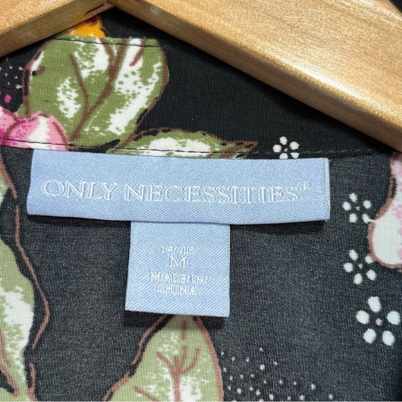 ONLY NECESSITIES Blouse Womens Medium 14/16 Floral Short Sleeve Button Up Top - Picture 5 of 15